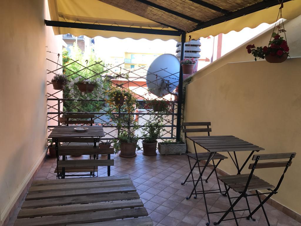 Lady Rose Bed & Breakfast Pise Extérieur photo